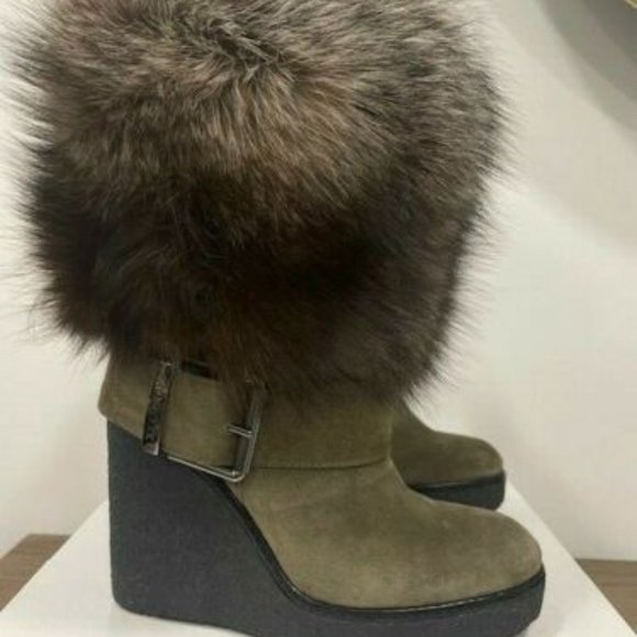 Authentic Moncler Marguerite Fox Fur Suede Buckled Boots - Picture 1 of 9